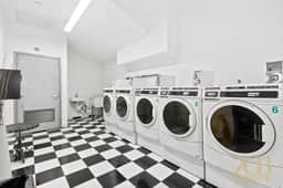 1BR in the Heart of Manhattan w/Laundry & Elevator