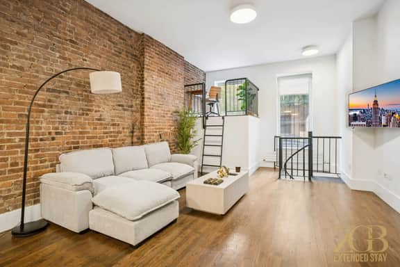 Luxury Prime UES 1BR Duplex Near Central Park