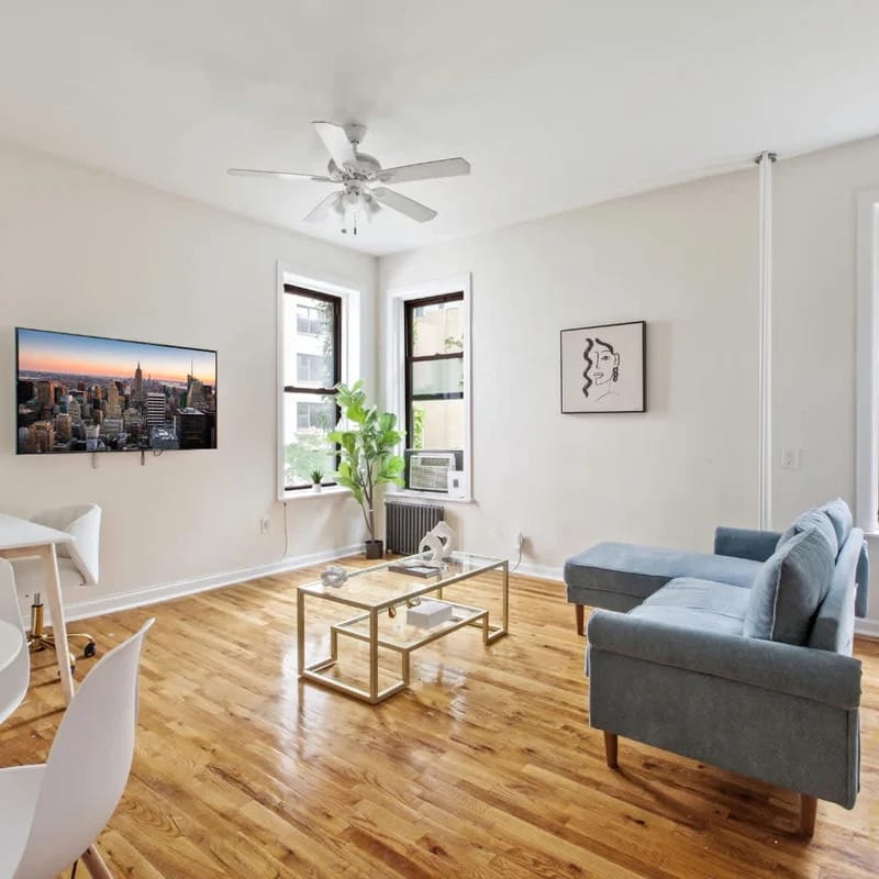 Gorgeous 2 Bedroom Apt in Prime UES!